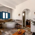 Nyaraló San Constantino Boutique Fíra